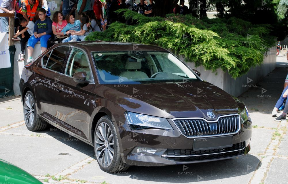 Регламентное ТО Škoda Superb